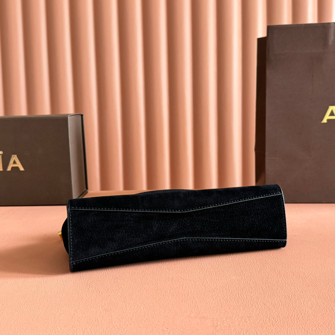 ALAIA 26S LE CLICK BAG 25 IN BLACK GRAINED CALFSKIN