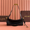 ALAIA 26S LE CLICK BAG 30 IN BLACK CALFSKIN