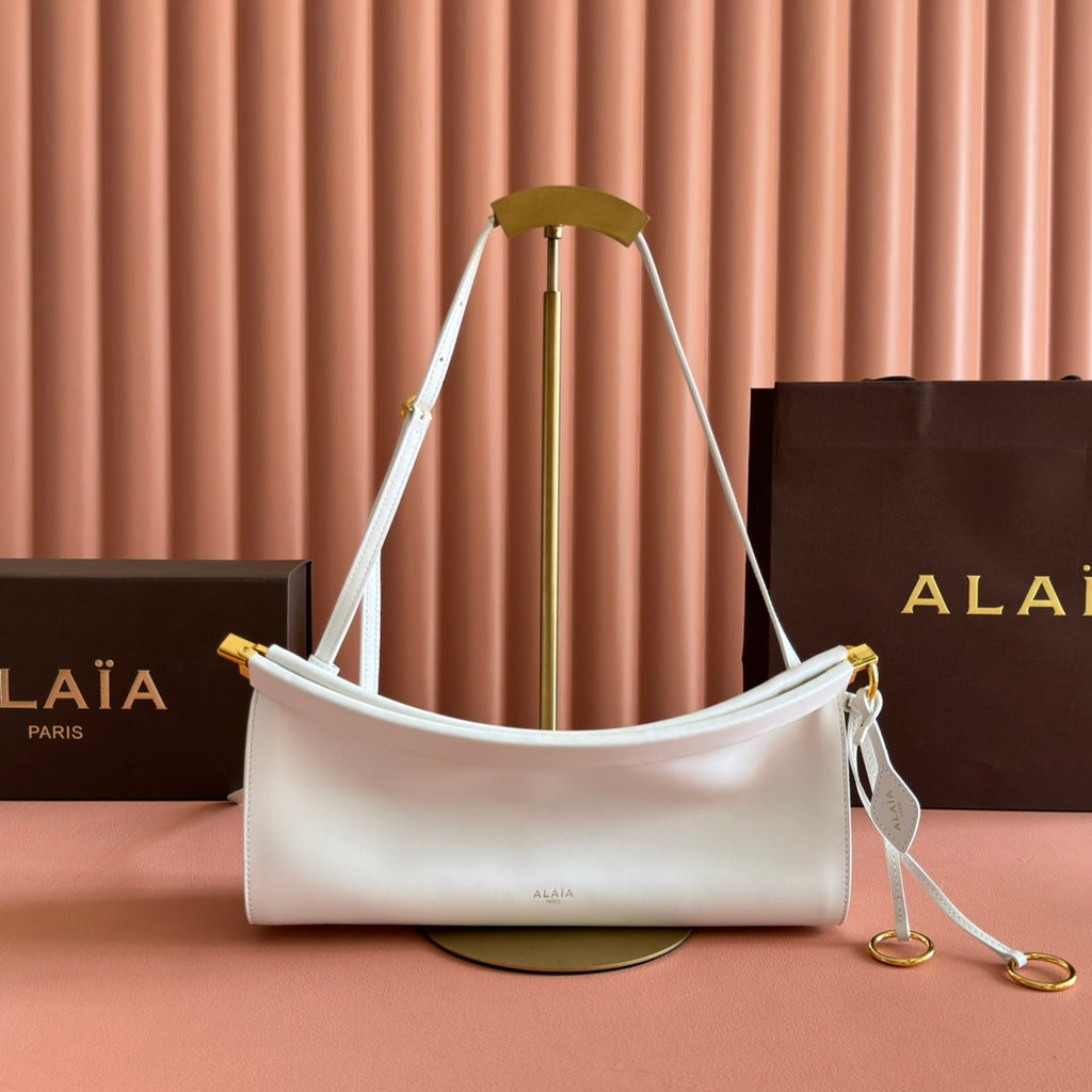 ALAIA 26S LE CLICK BAG 30 IN WHITE CALFSKIN