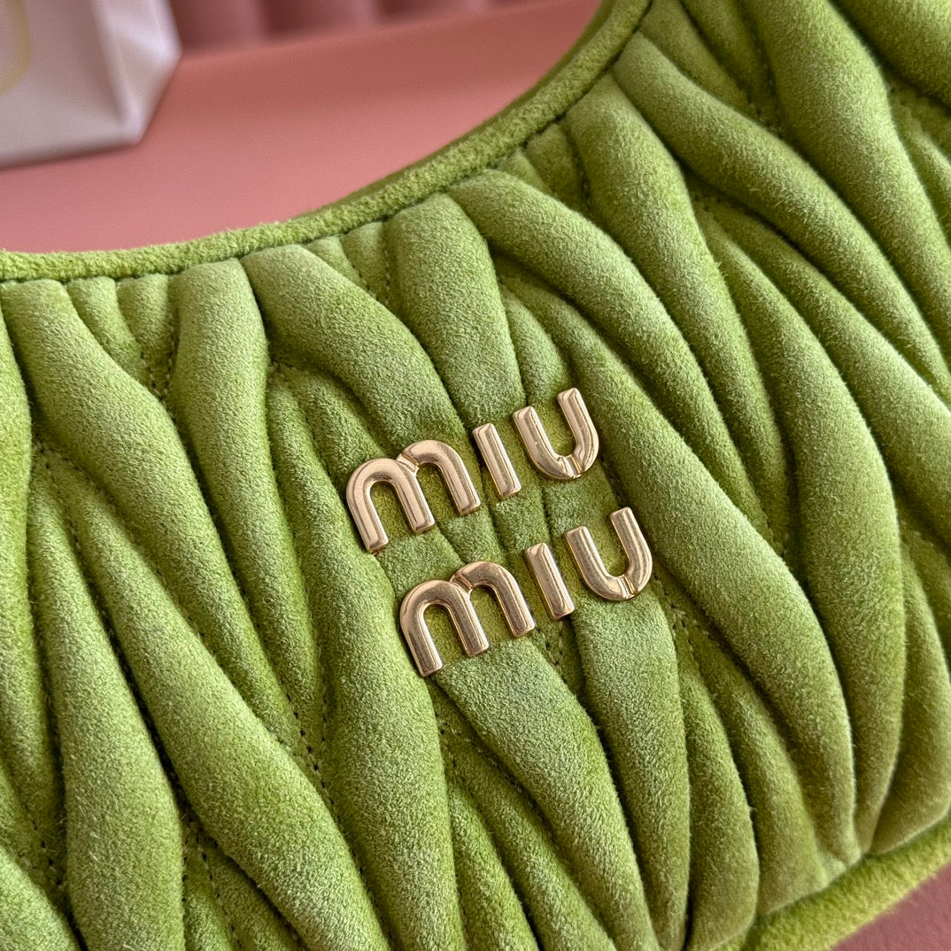 MIUMIU 26S MATELASSÉ NAPPA 23 IN GREEN SUEDE