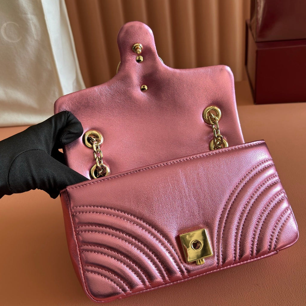 GUCCI 26S GG MARMONT BAG 22 IN METALLIC PINK LAMBSKIN