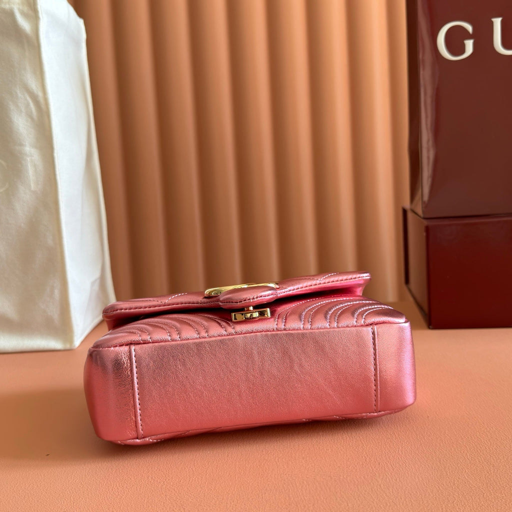 GUCCI 26S GG MARMONT BAG 22 IN METALLIC PINK LAMBSKIN