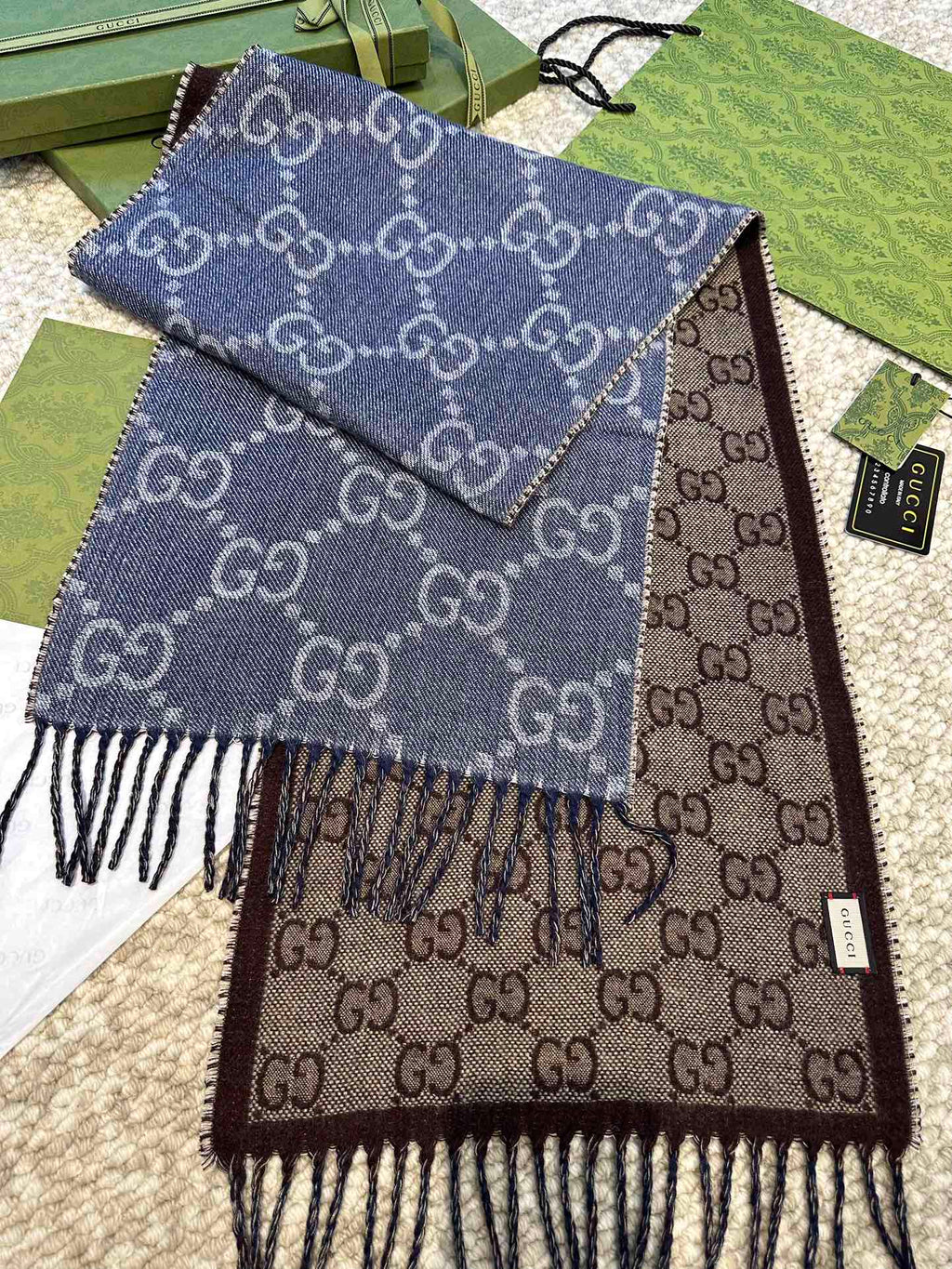 GUCCI 26S SCARF IN CASHMERE 316615