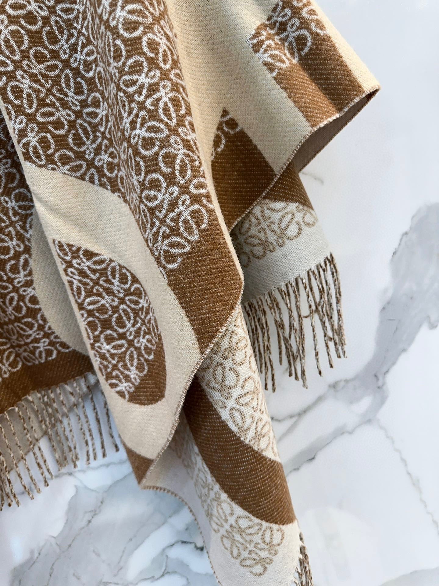 LOEWE 26S SCARF 140 IN CASHMERE 863980