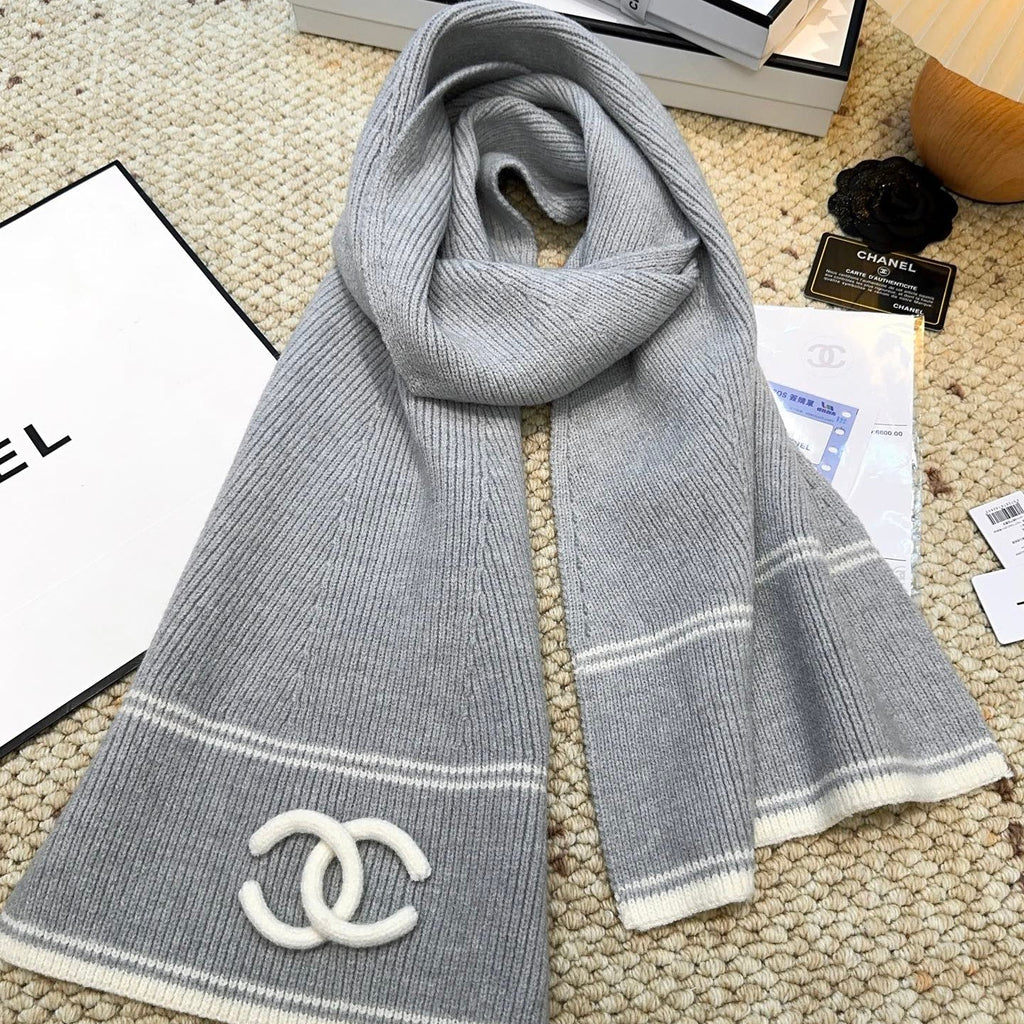 CHANEL 25S SCARF 175 IN CASHMERE 932234