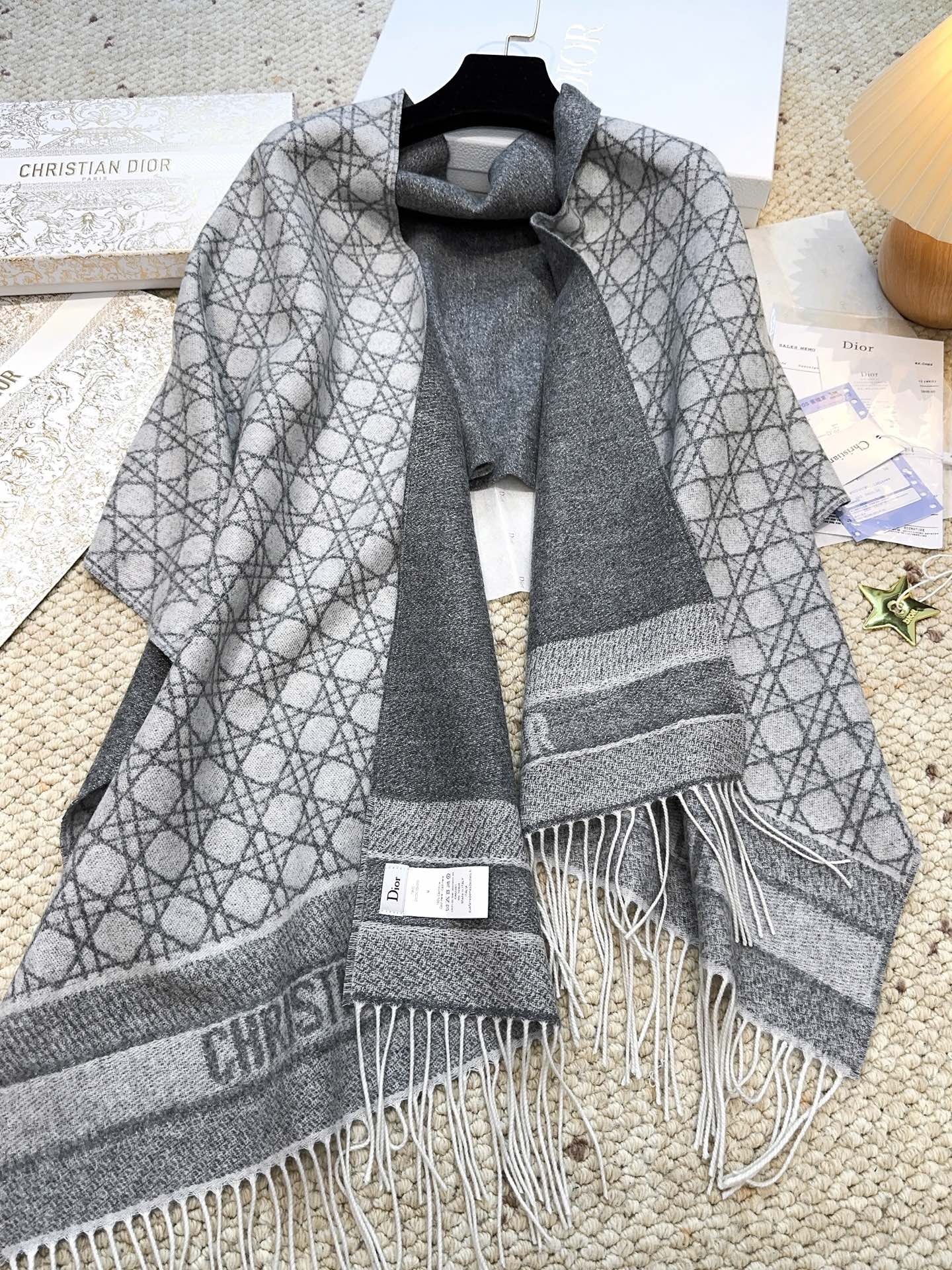 DIOR 26S SCARF 202CM IN CASHMERE 136514