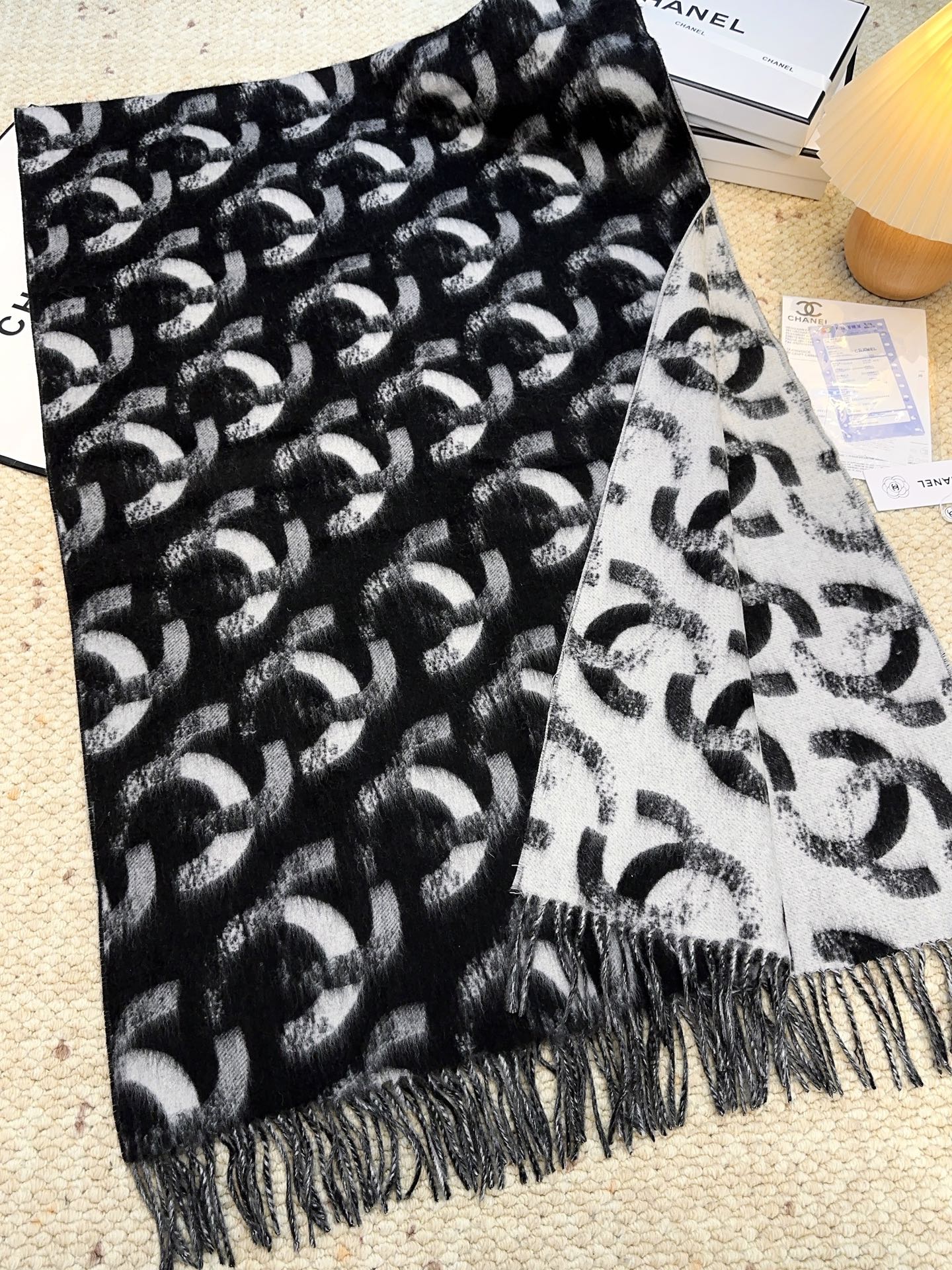 CHANEL 25S SCARF 210 CM IN CASHMERE 943937