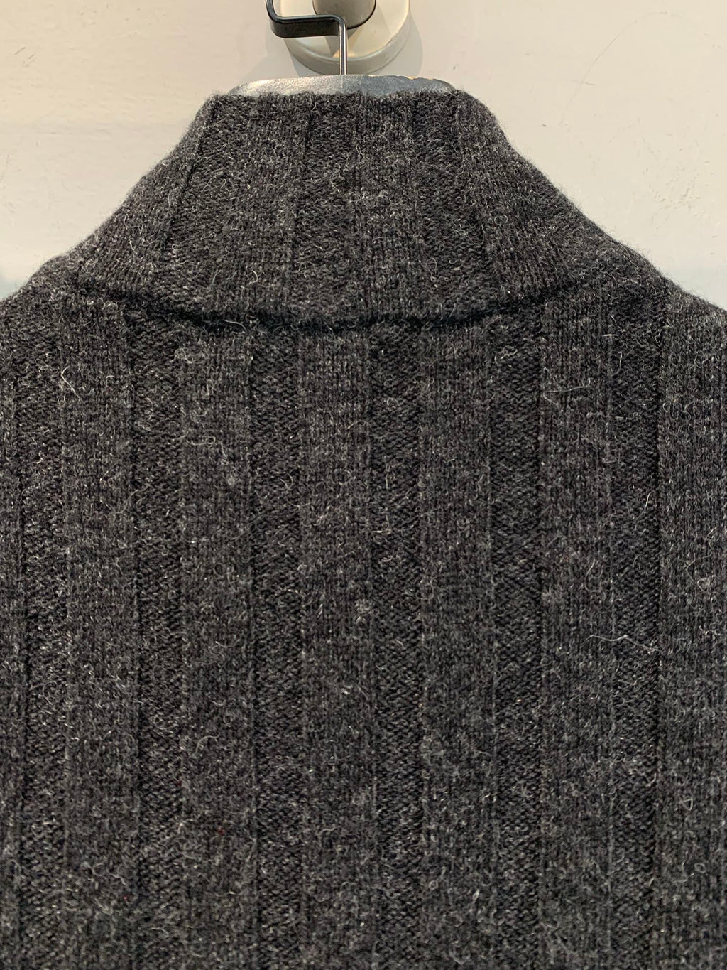 MIUMIU CARDIGAN STYLE 753