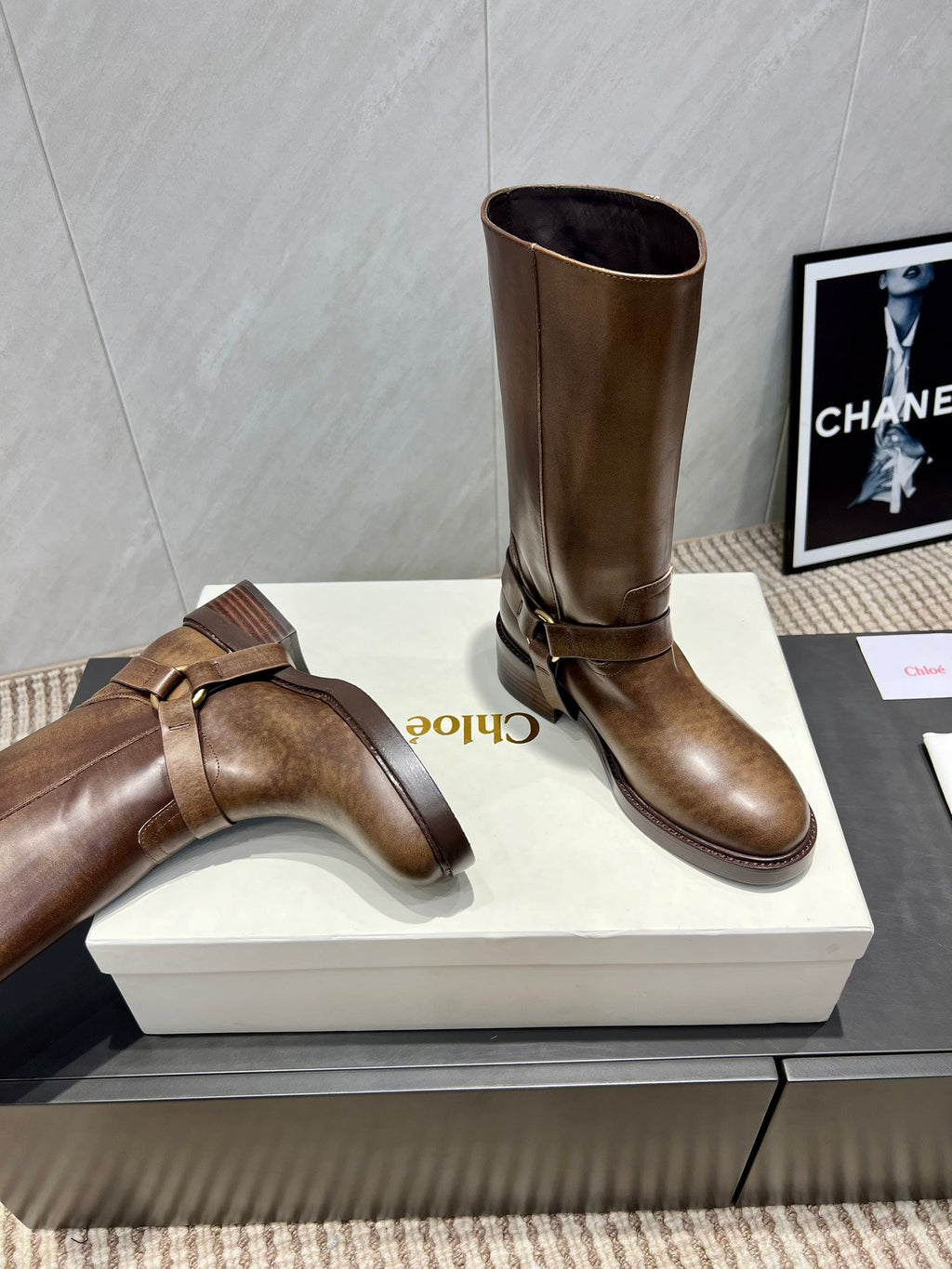 CHLOÉ 26S KNEE-HIGH BOOTS IN EARTH BROWN CALFSKIN