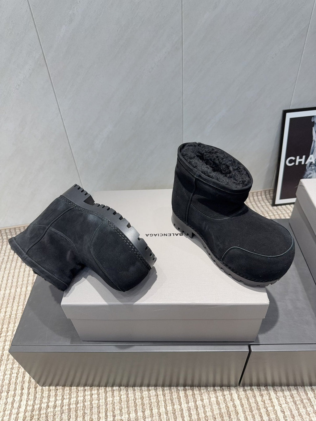 BALENCIAGA 25S LOW ANKLE BOOTS PLATFORM HEEL IN BLACK SUEDE STYLE 8