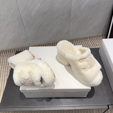 CELINE 26S HIGH-HEEL SANDALS IN WHITE PURE WOOL