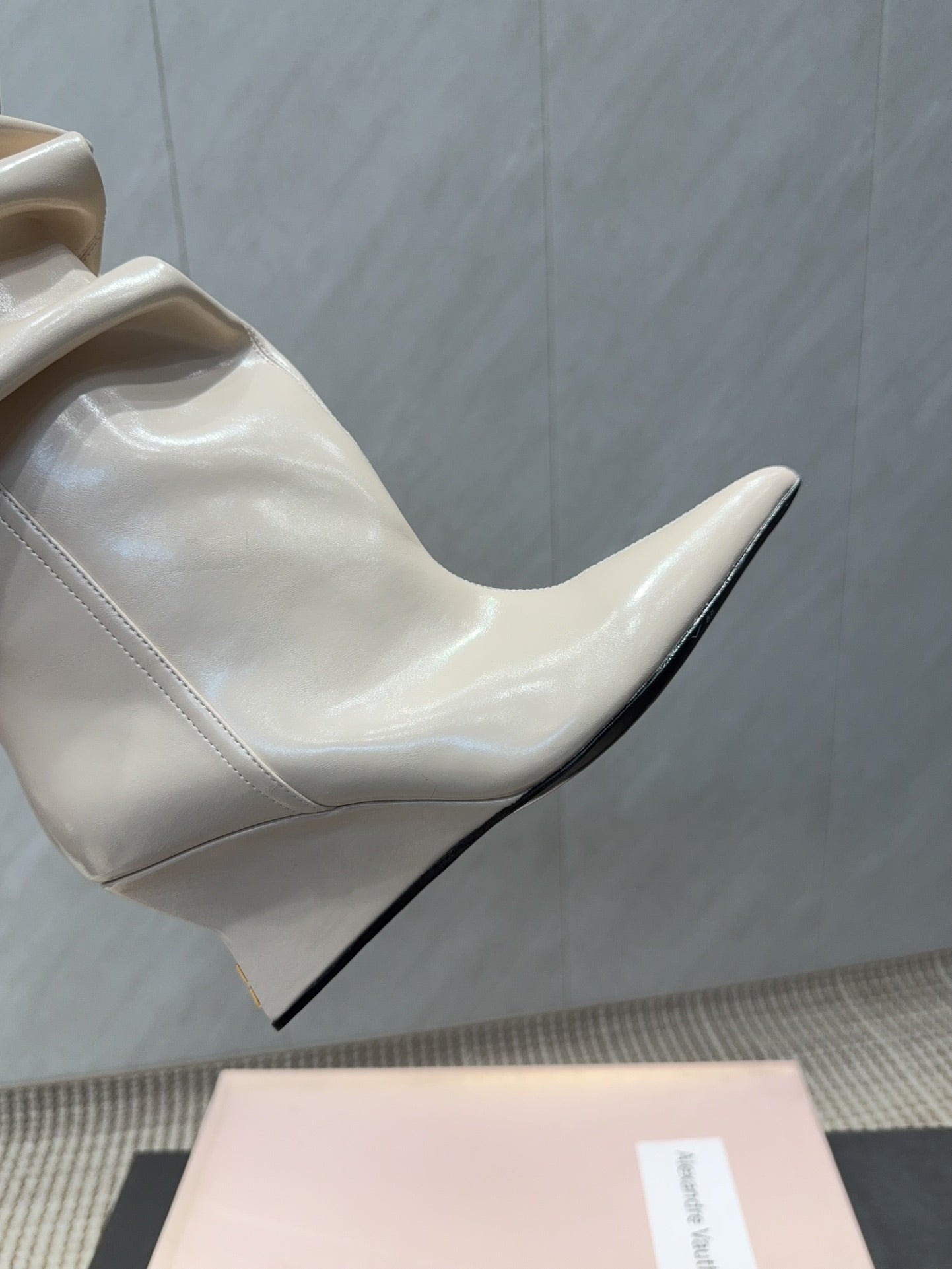 BALMAIN 26S KNEE-HIGH BOOTS 75 MM IN LIGHT BEIGE CALFSKIN