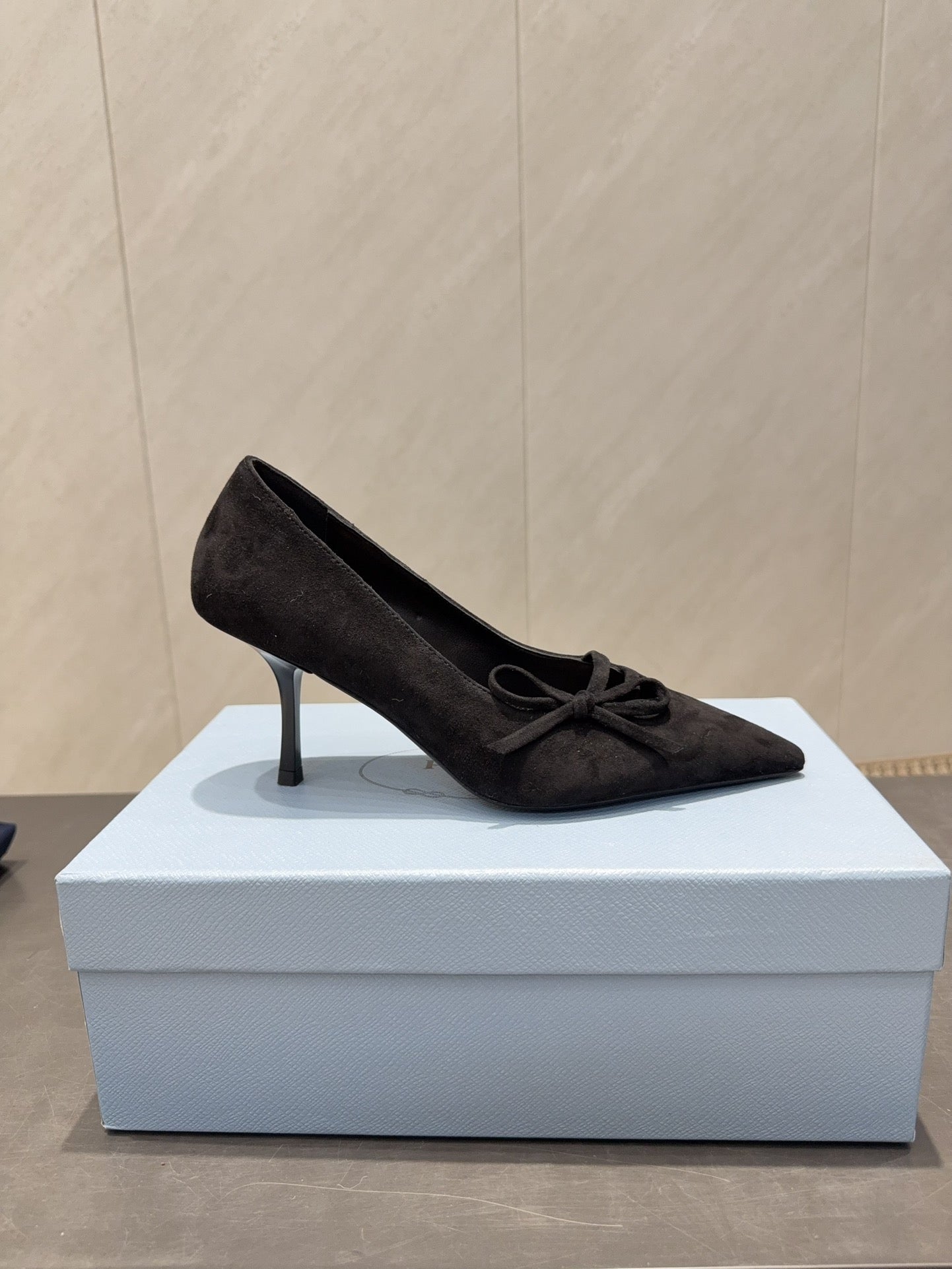 PRADA 26S POINTED TOE HEELS 75MM IN BLACK SUEDE WITH BOW