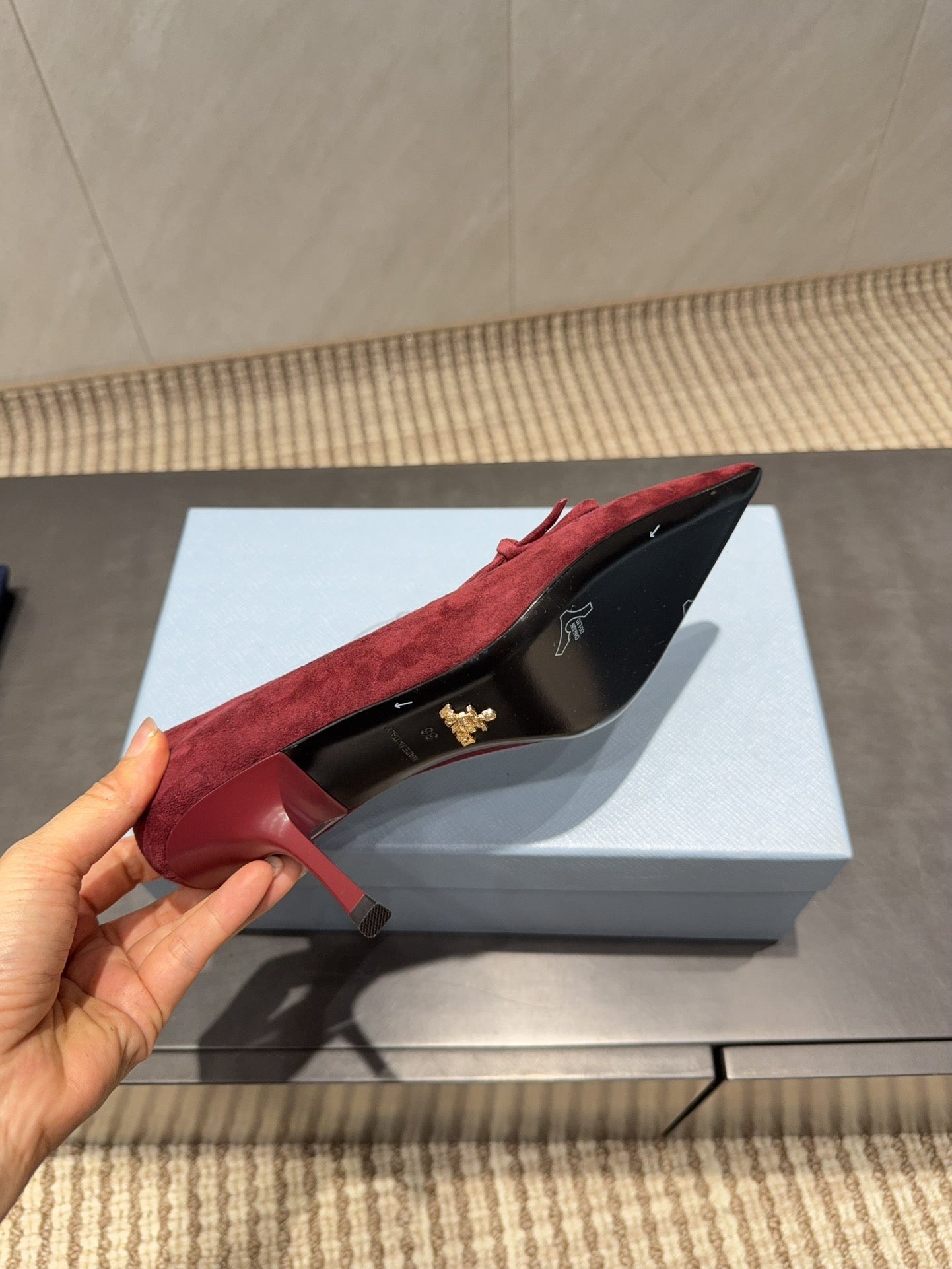 PRADA 26S POINTED TOE HEELS 75MM IN BURGUNDY RED SUEDE WITH BOW