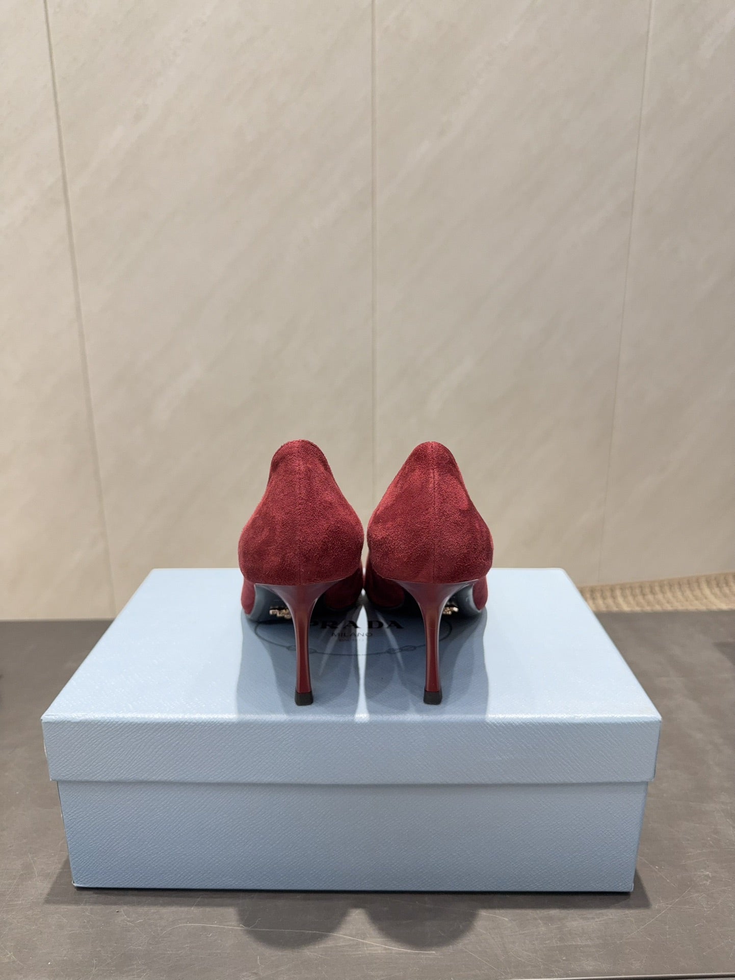 PRADA 26S POINTED TOE HEELS 75MM IN BURGUNDY RED SUEDE WITH BOW