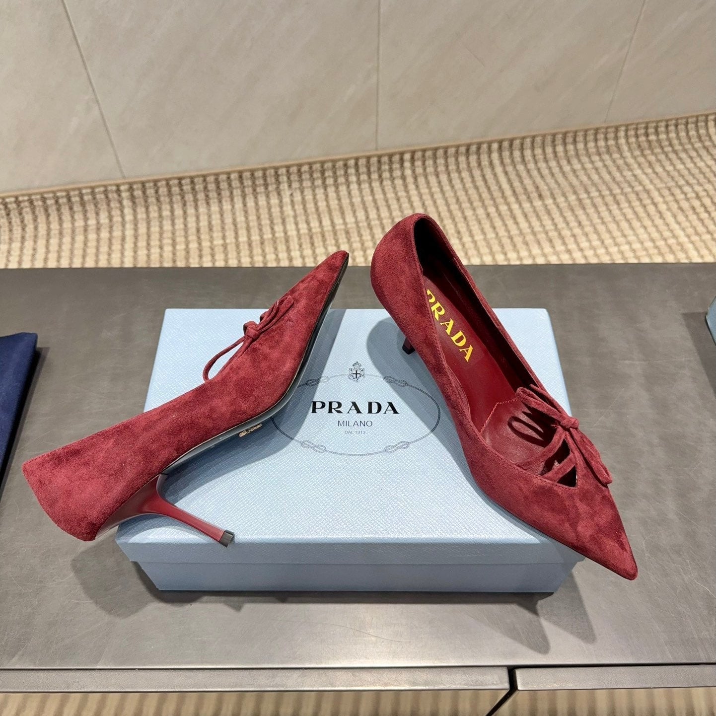 PRADA 26S POINTED TOE HEELS 75MM IN BURGUNDY RED SUEDE WITH BOW