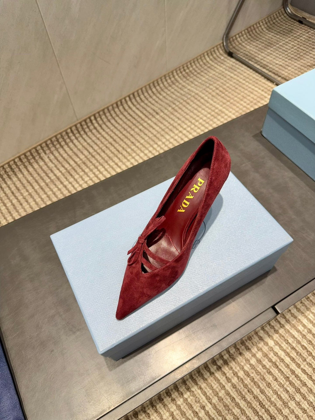 PRADA 26S POINTED TOE HEELS 75MM IN BURGUNDY RED SUEDE WITH BOW