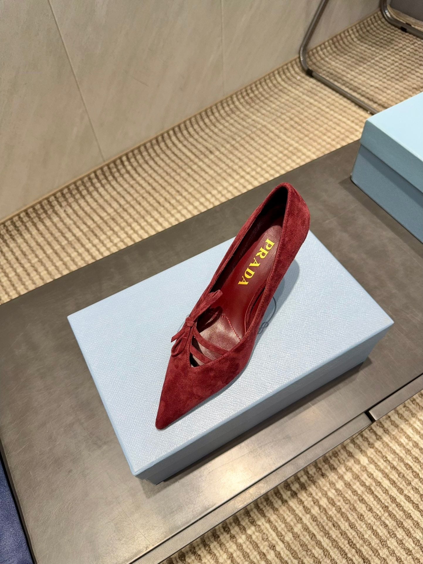 PRADA 26S POINTED TOE HEELS 75MM IN BURGUNDY RED SUEDE WITH BOW