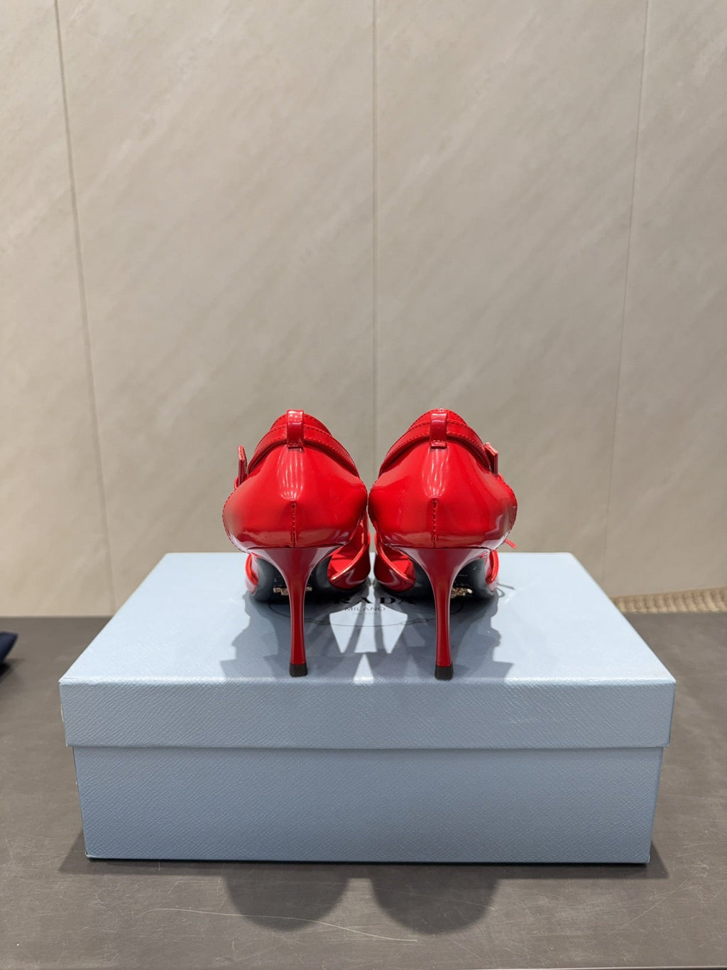 PRADA 26S POINTED TOE CUT OUT HIGH HEELS 75MM IN BRIGHT RED CALFSKIN WITH BOW