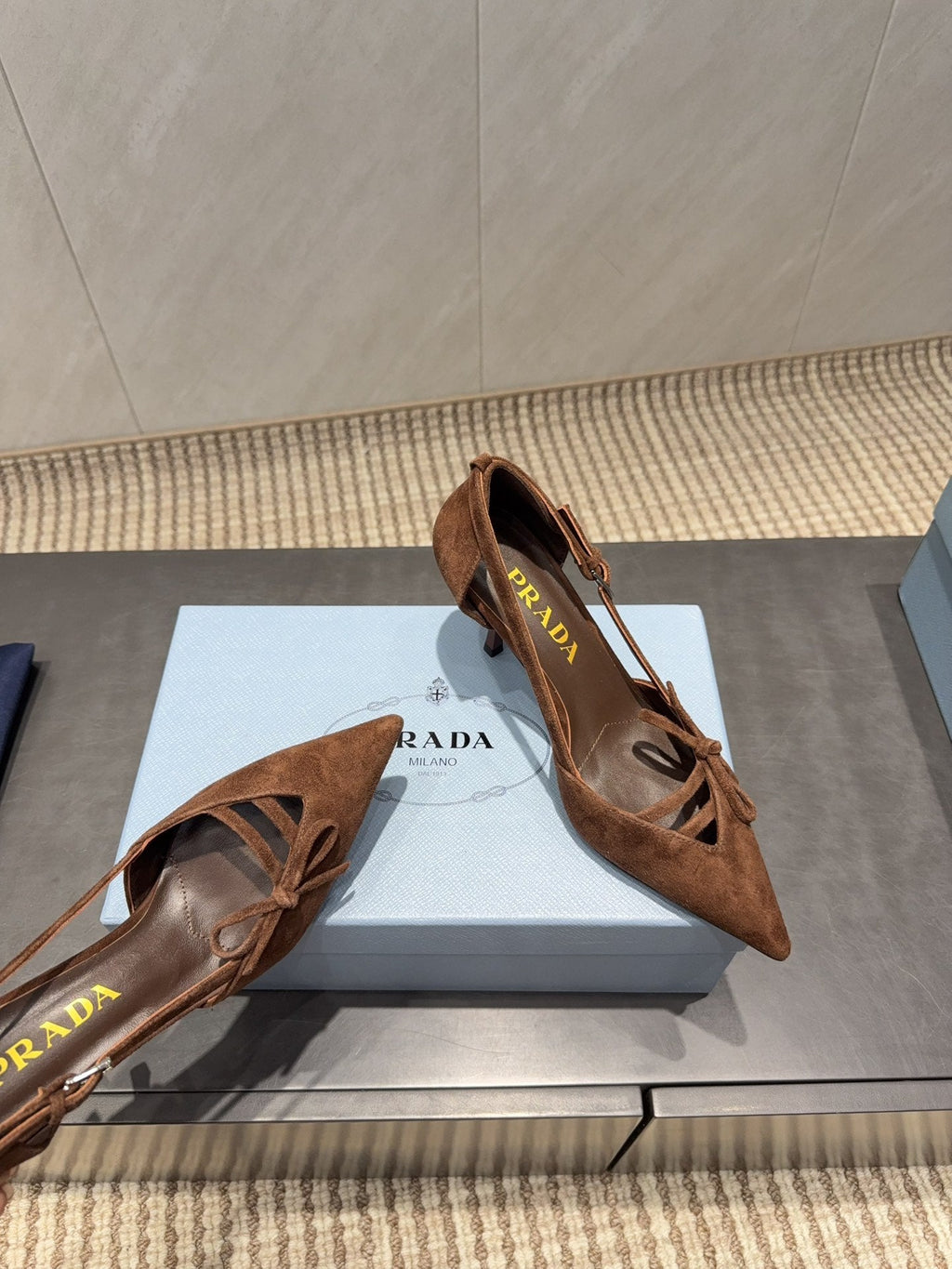 PRADA 26S POINTED TOE CUT OUT HIGH HEELS 75MM IN DARK BROWN SUEDE WITH BOW