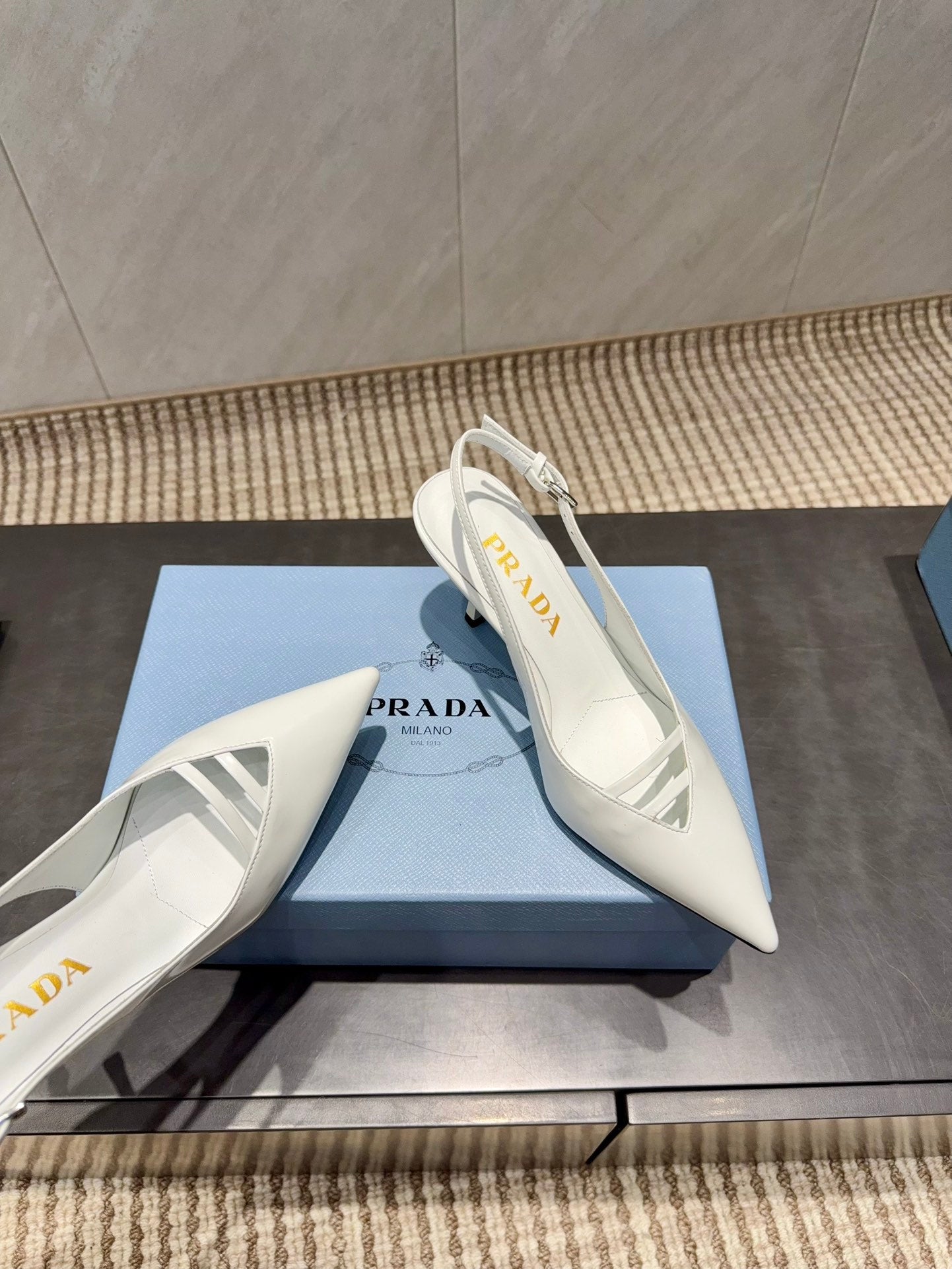 PRADA 26S POINTED TOE SLINGBACK HIGH HEELS 75MM IN WHITE CALFSKIN