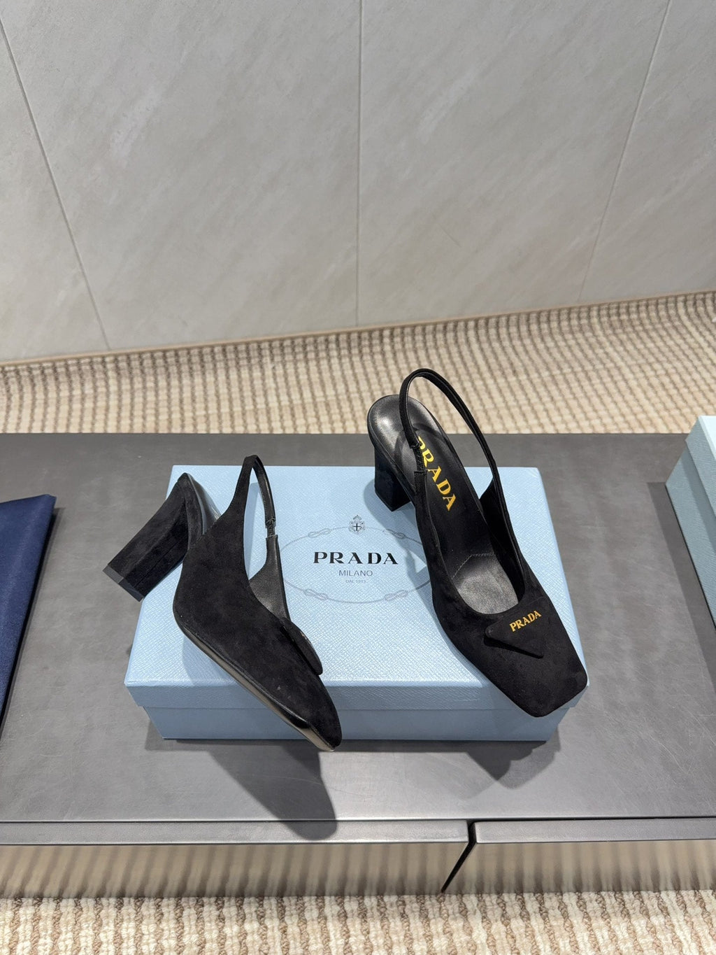 PRADA 26S LOW HEEL SQUARE TOE SLINGBACK SHOES 85MM IN BLACK SUEDE WITH LOGO