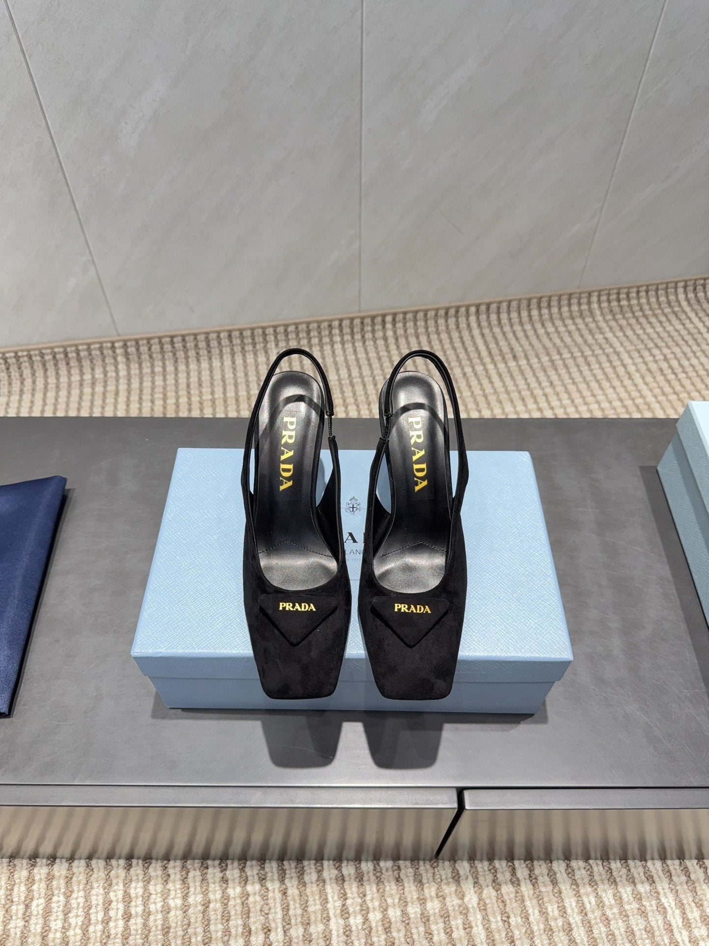 PRADA 26S LOW HEEL SQUARE TOE SLINGBACK SHOES 85MM IN BLACK SUEDE WITH LOGO