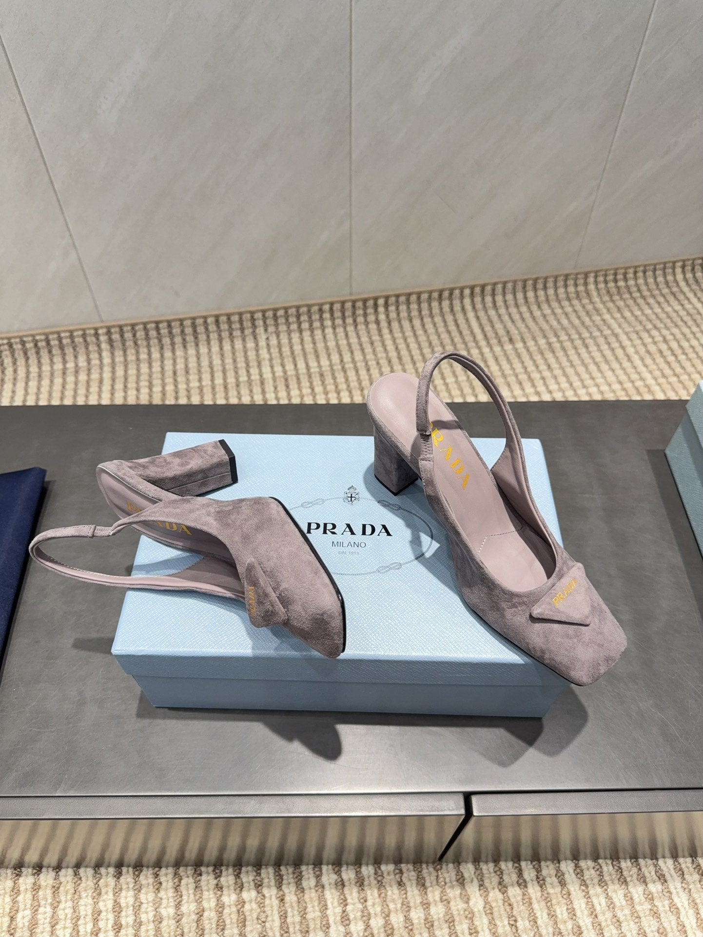 PRADA 26S LOW HEEL SQUARE TOE SLINGBACK SHOES 85MM IN TAUPE BROWN SUEDE WITH LOGO