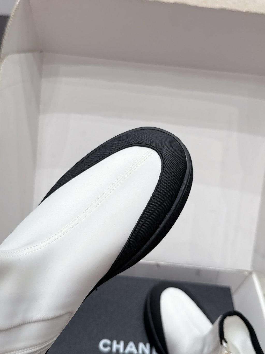 CHANEL 26S ZIPPER BOOTS IN WHITE MIX BLACK FABRIC AND LAMBSKIN