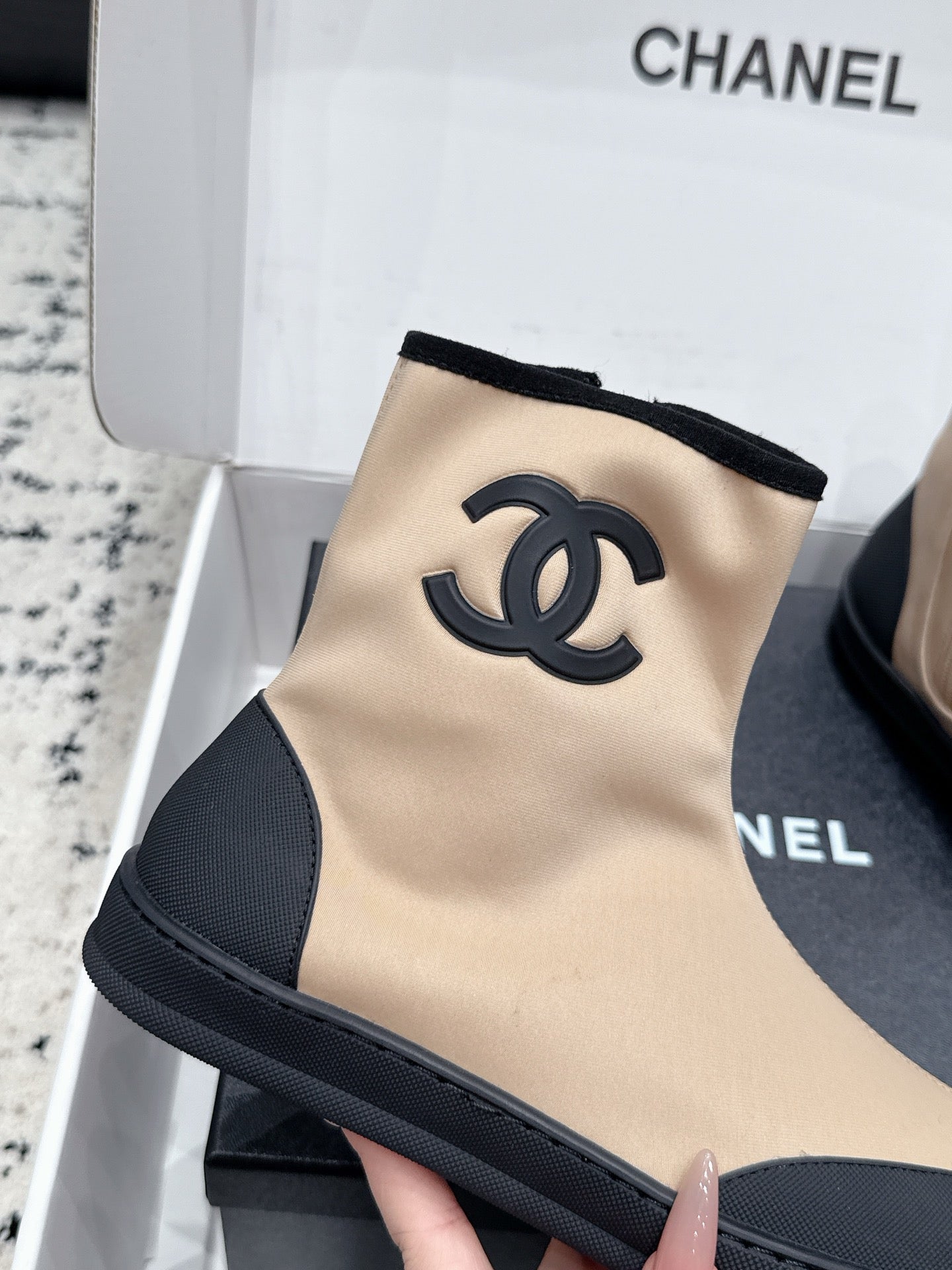 CHANEL 26S ZIPPER BOOTS IN BEIGE MIX BLACK FABRIC AND LAMBSKIN