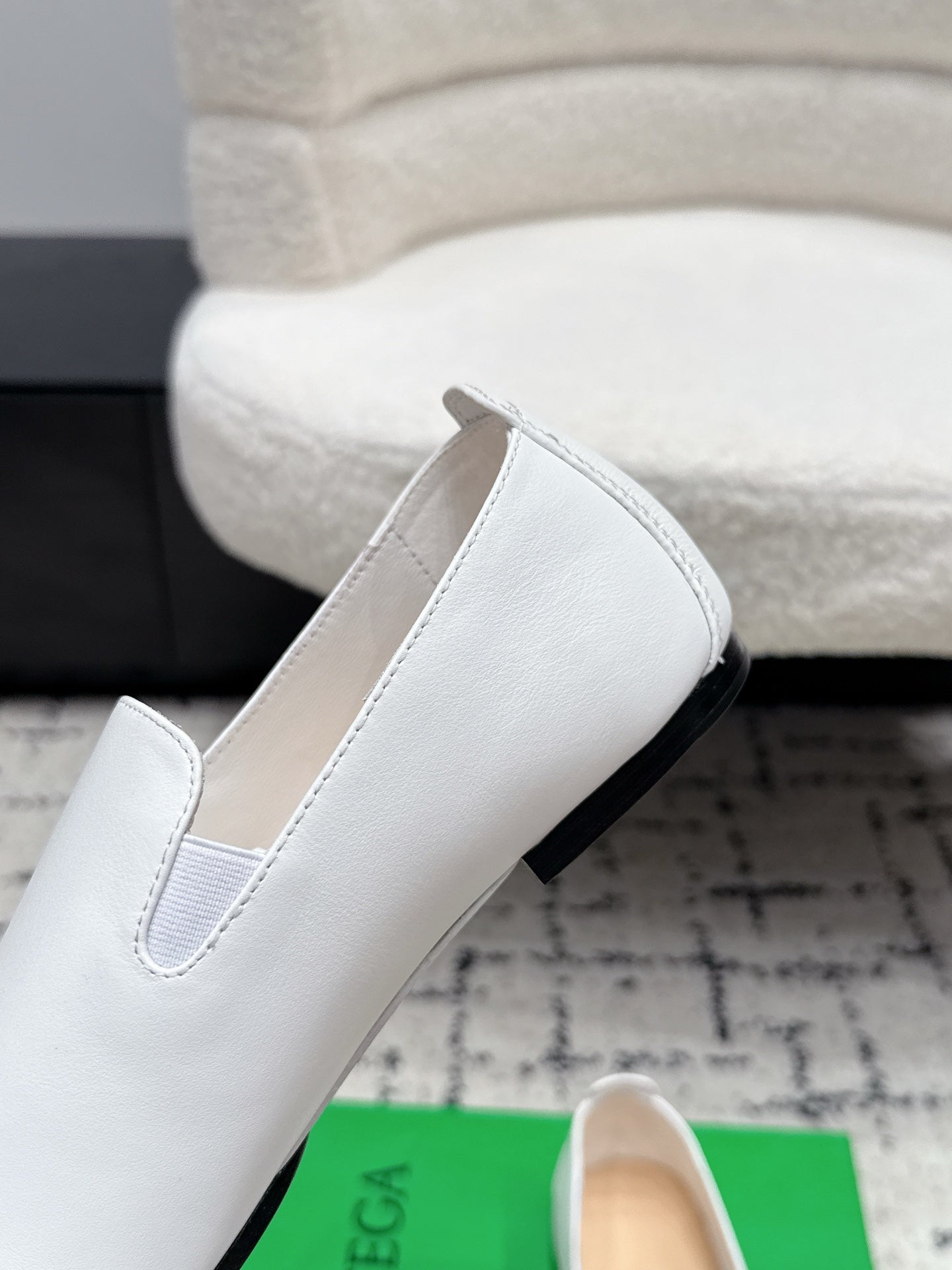 BOTTEGA VENETA 26S FLAT LOAFERS IN WHITE CALFSKIN