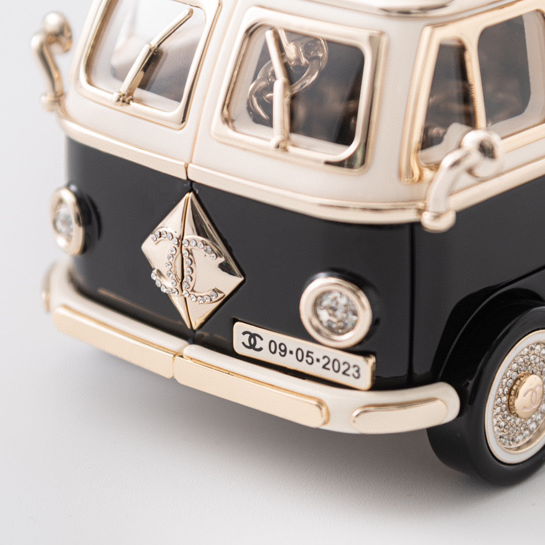 CHANEL 26S VAN SHAPED SHOULDER BAG MINI 16 IN BLACK AND GOLD BRASS GOLD HARDWARE