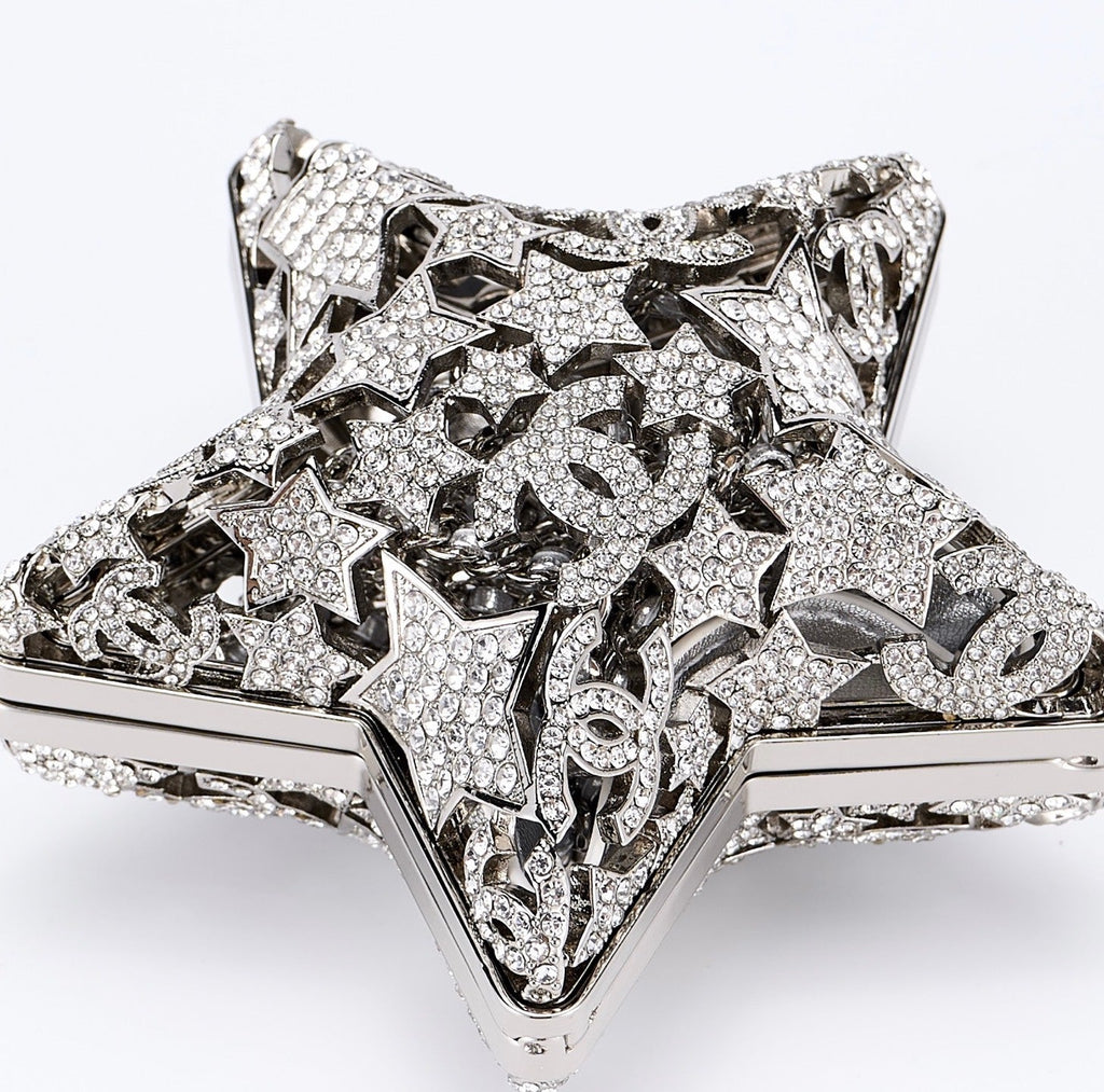 CHANEL 26S STAR CLUTCH MINI 13 IN SILVER CRYSTAL EMBELLISHED METAL