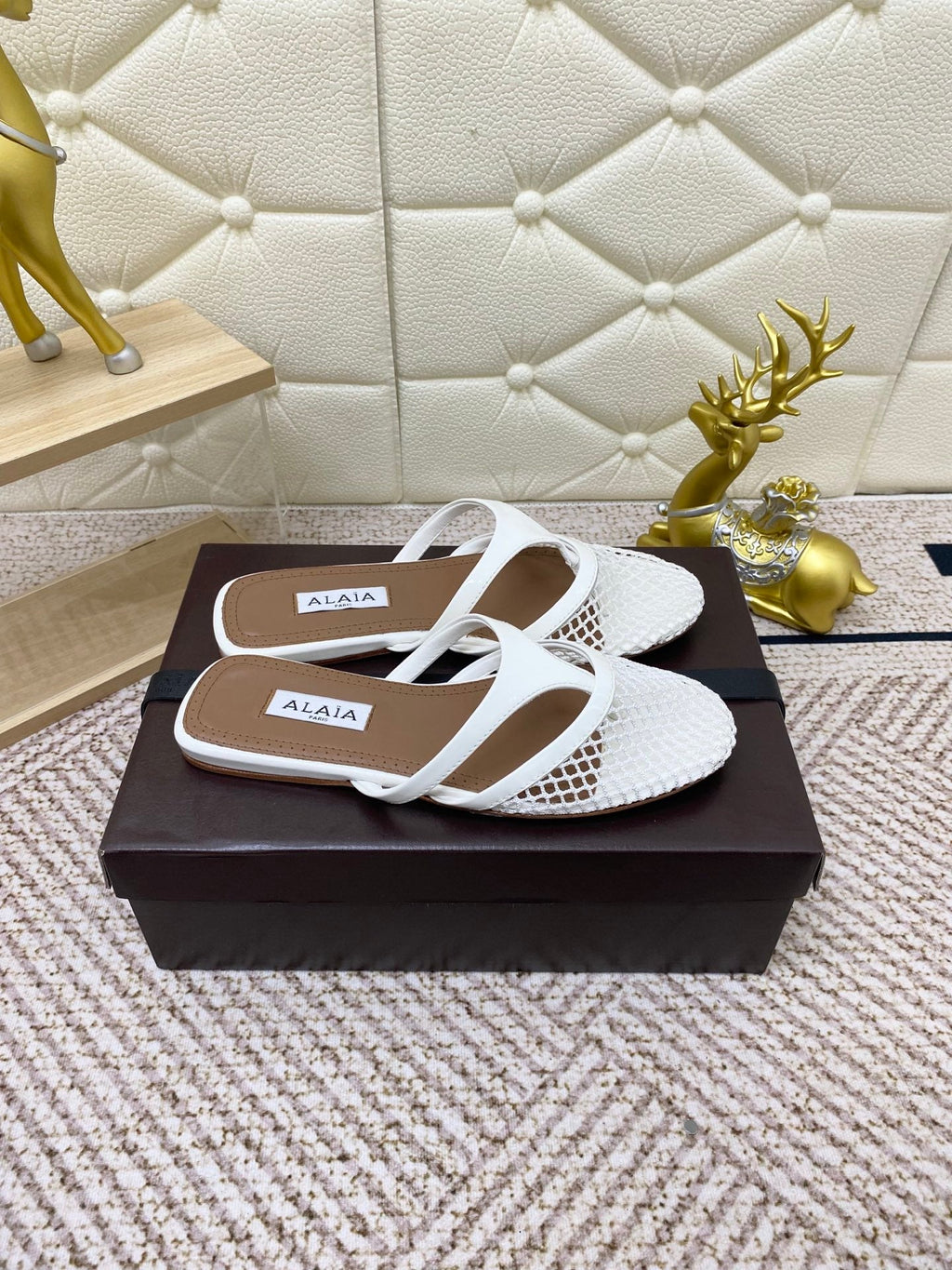 ALAIA BREATHABLE FLAT-TOE MULES 25S IN WHITE CALFSKIN