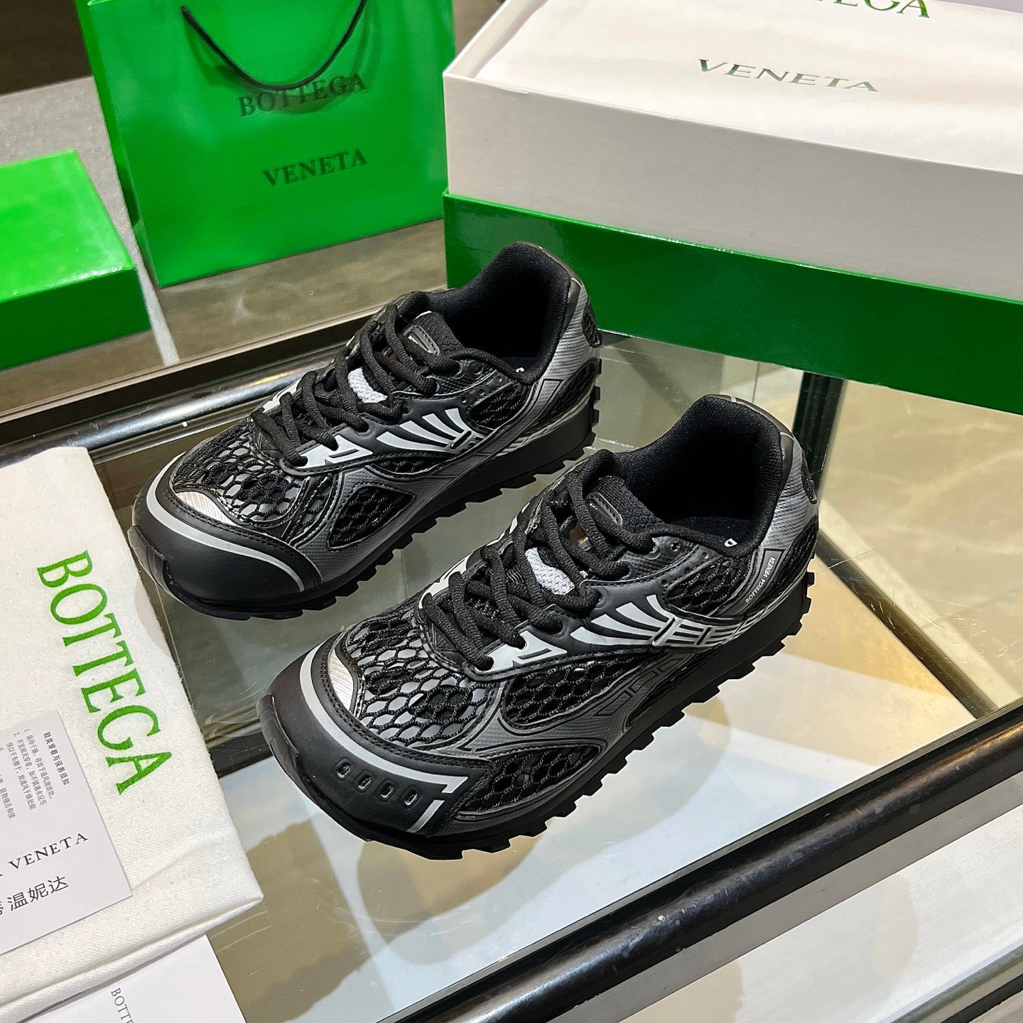 BOTTEGA VENETA 26S ORBIT SNEAKERS IN BLACK TECHNICAL MESH