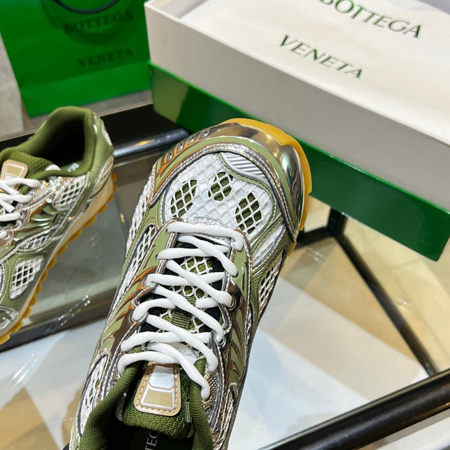 BOTTEGA VENETA 26S ORBIT SNEAKERS IN SILVER AND MOSS GREEN TECHNICAL MESH