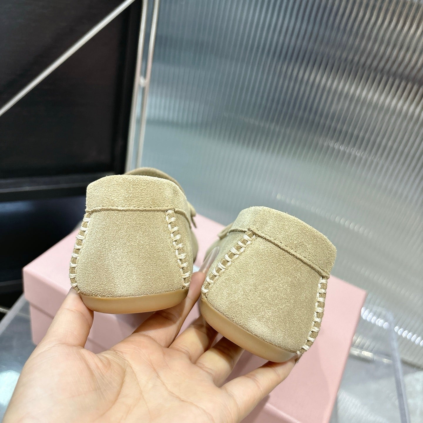 MIUMIU 26S LOAFERS IN LIGHT BROWN SUEDE WITH BOW