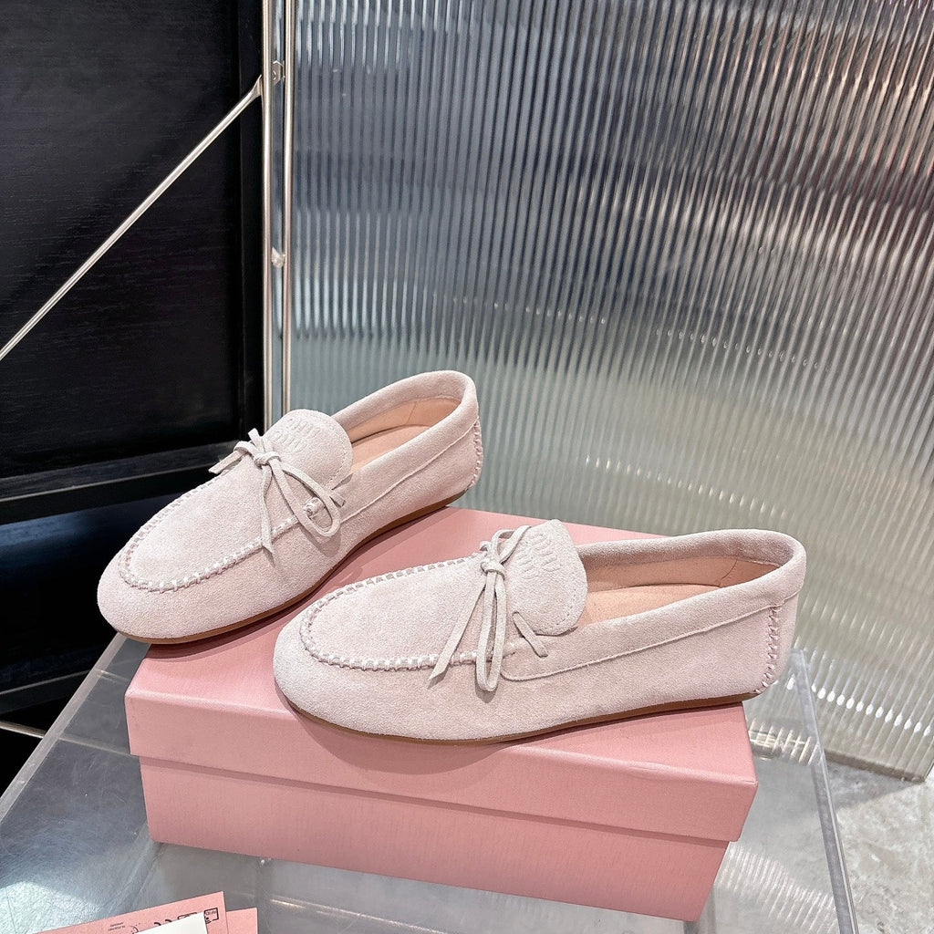 MIUMIU 26S LOAFERS IN LIGHT PINK SUEDE WITH BOW