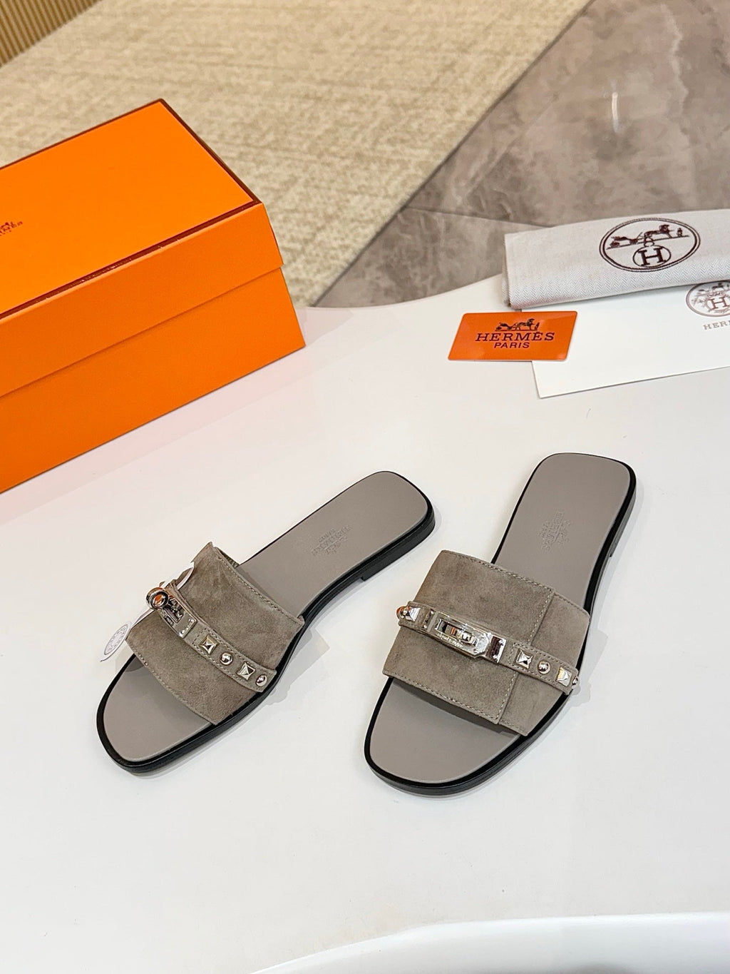 HM 26S GIULIA SANDAL IN GREY SUEDE AND CALFSKIN SILVER HARDWAREC