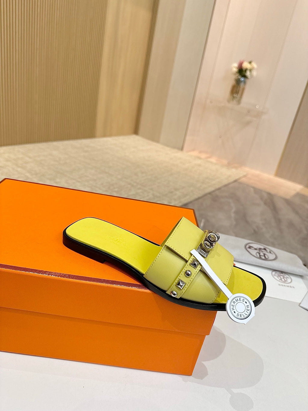 HM 26S GIULIA SANDAL IN YELLOW CALFSKIN SILVER HARDWARE