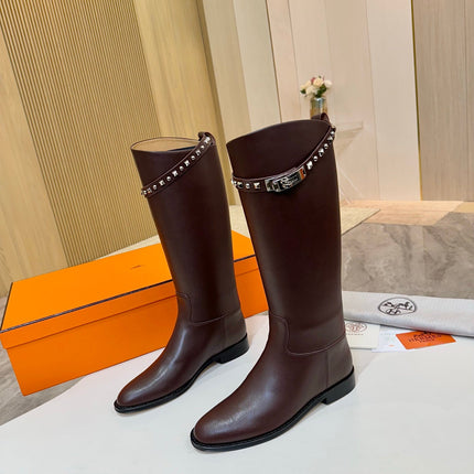 HM 25S KNEE-HIGH FLAT BOOTS IN DARK BROWN LAMBSKIN WITH SILVER HARDWARE