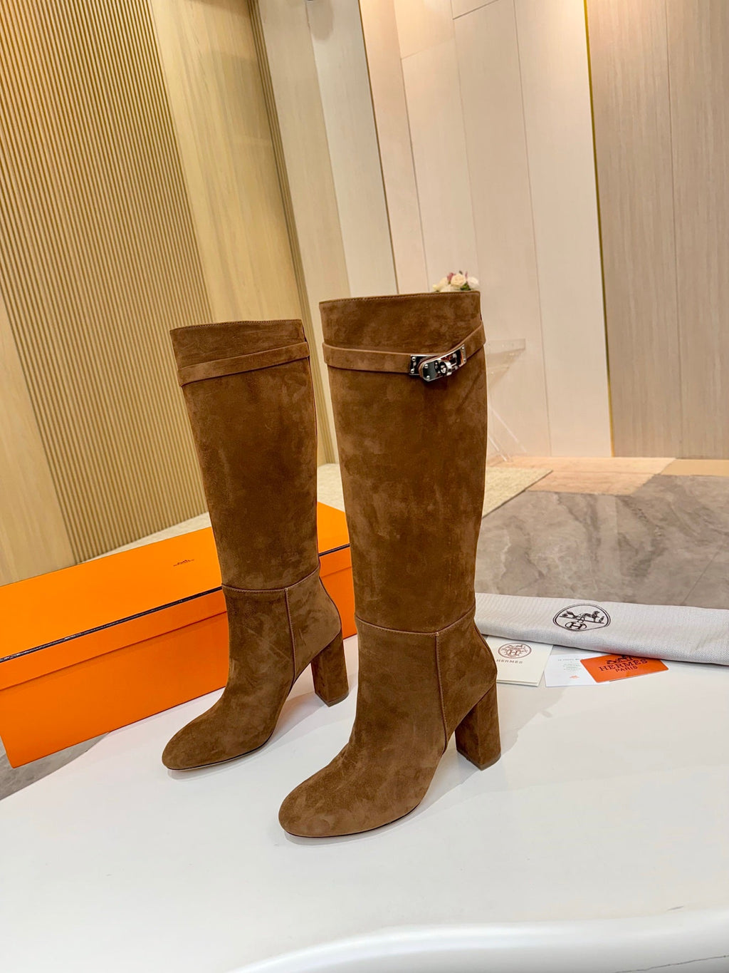 HM 25S KELLY KNEE-HIGH BOOTS IN BROWN SUEDE WITH SILVER HARDWARE