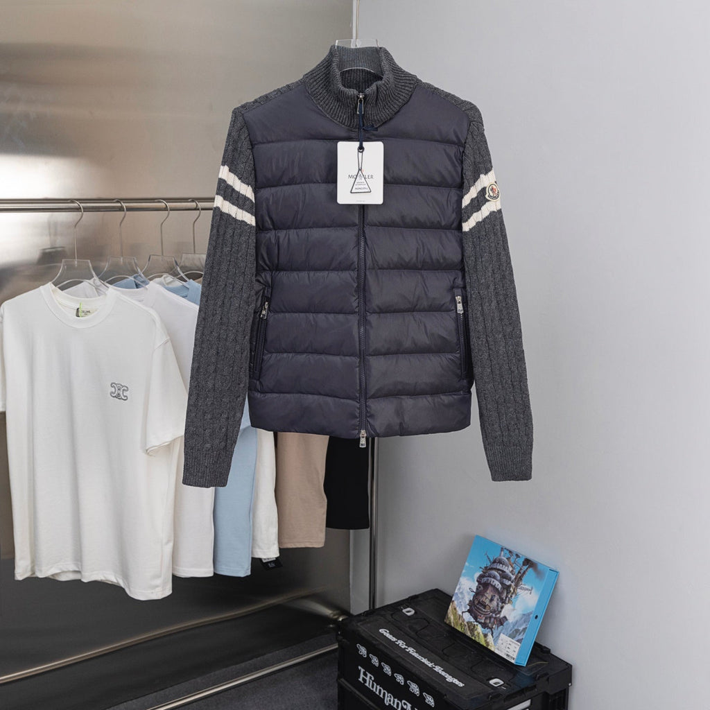MONCLER PUFER JACKET IN GREY STYLE 11