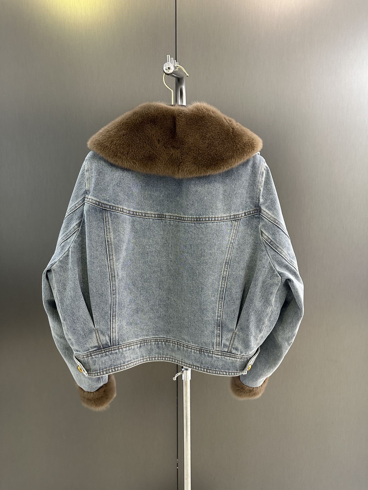 MIUMIU JACKET STYLE 576