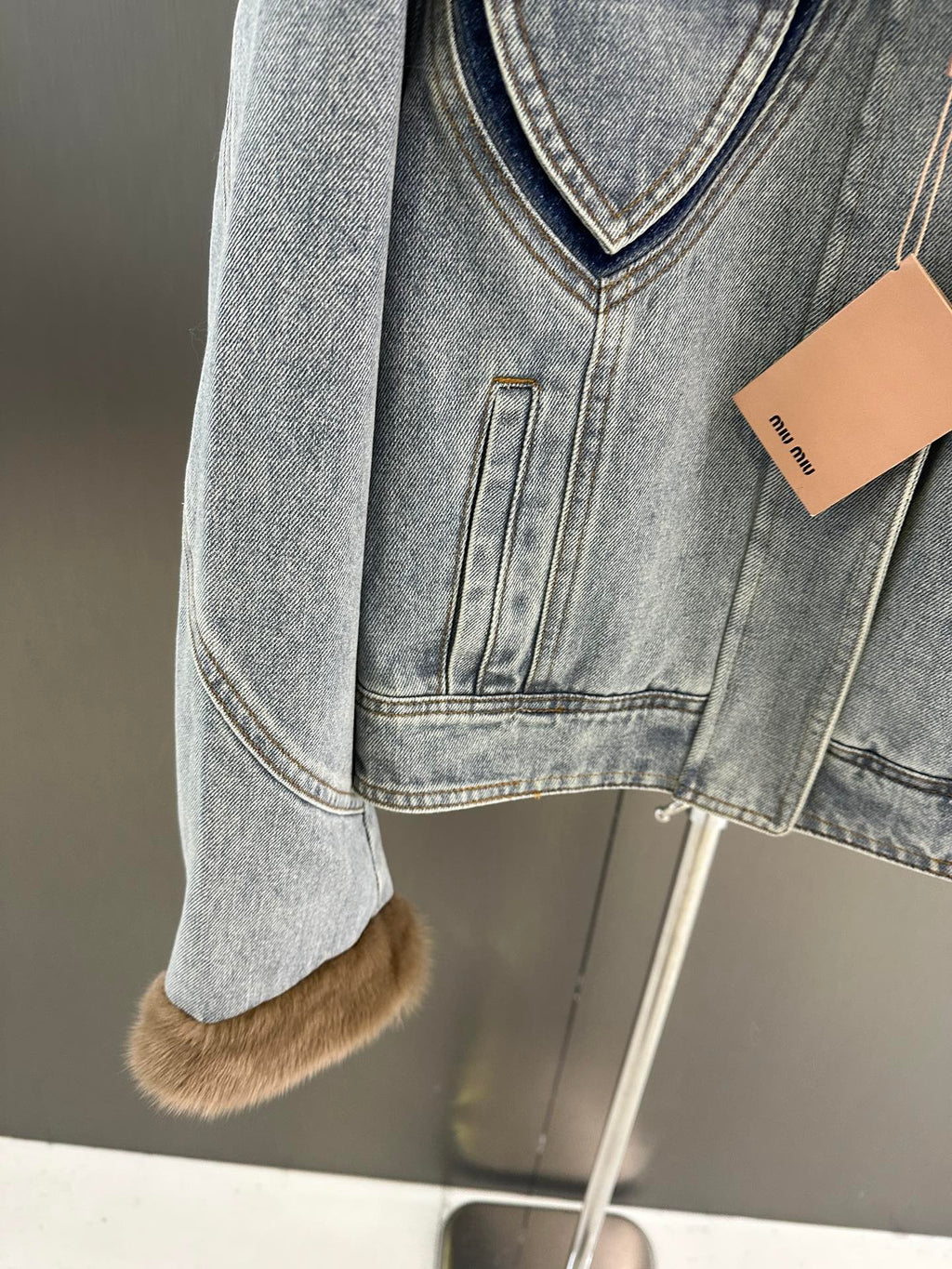 MIUMIU JACKET STYLE 576