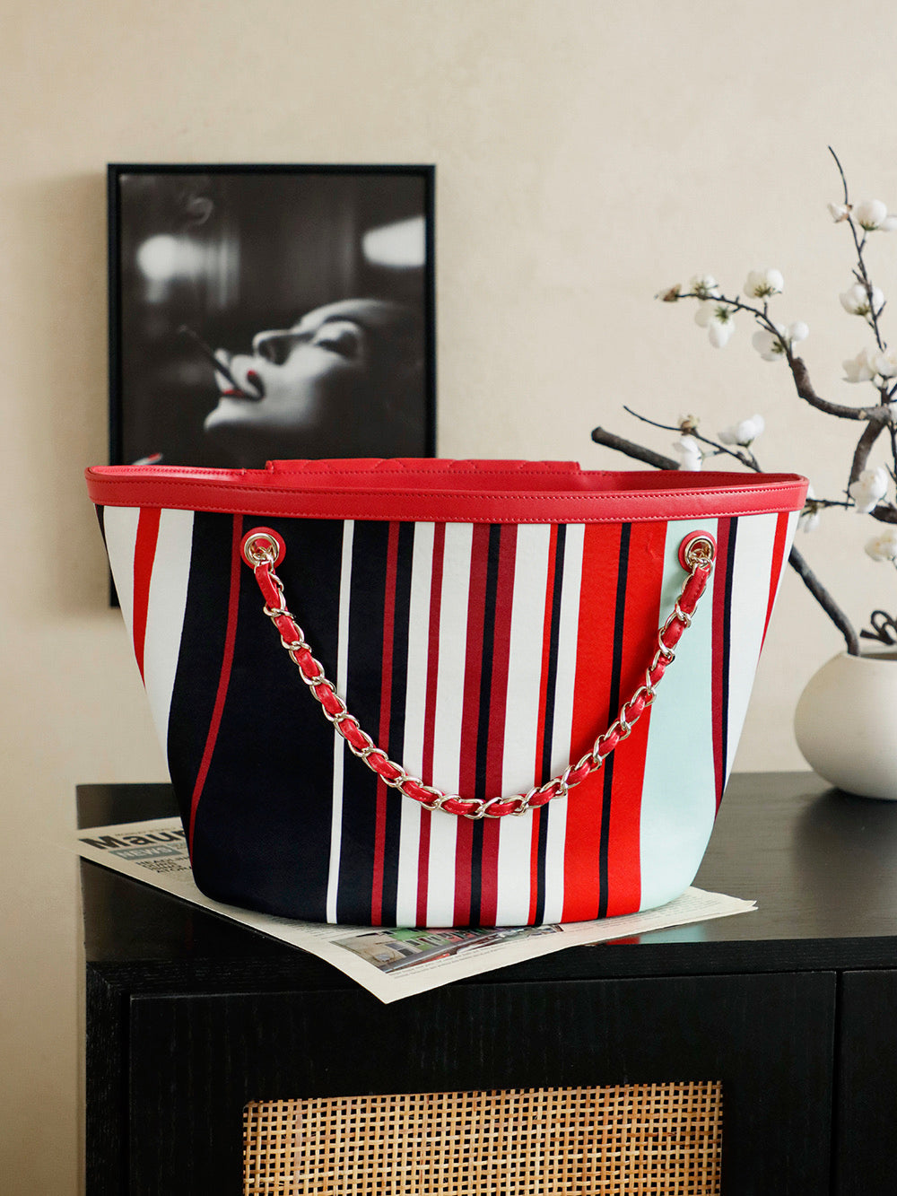 CHANEL 26S LARGE TOTE BAG 54 IN RED MULTICOLOR CANVAS AND CALFSKIN GOLD HARDWARE