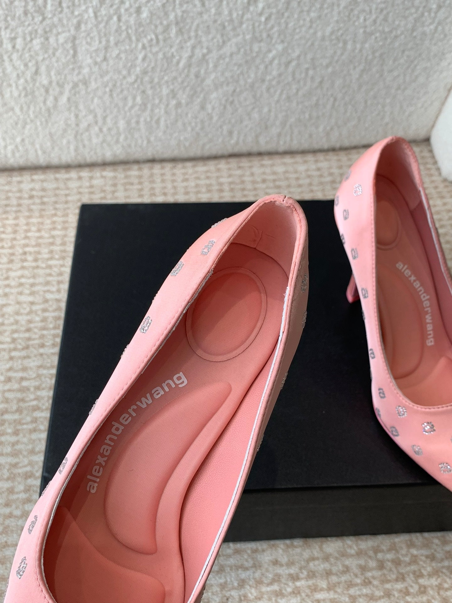 DELPHINE CRYSTAL-EMBELLISHED ROSE PINK SILK PUMPS