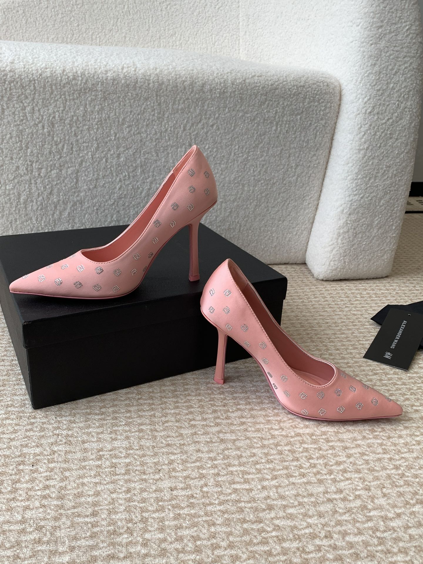 DELPHINE CRYSTAL-EMBELLISHED ROSE PINK SILK PUMPS