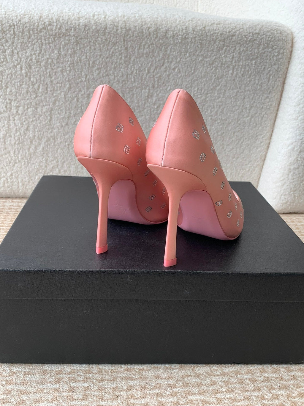 DELPHINE CRYSTAL-EMBELLISHED ROSE PINK SILK PUMPS
