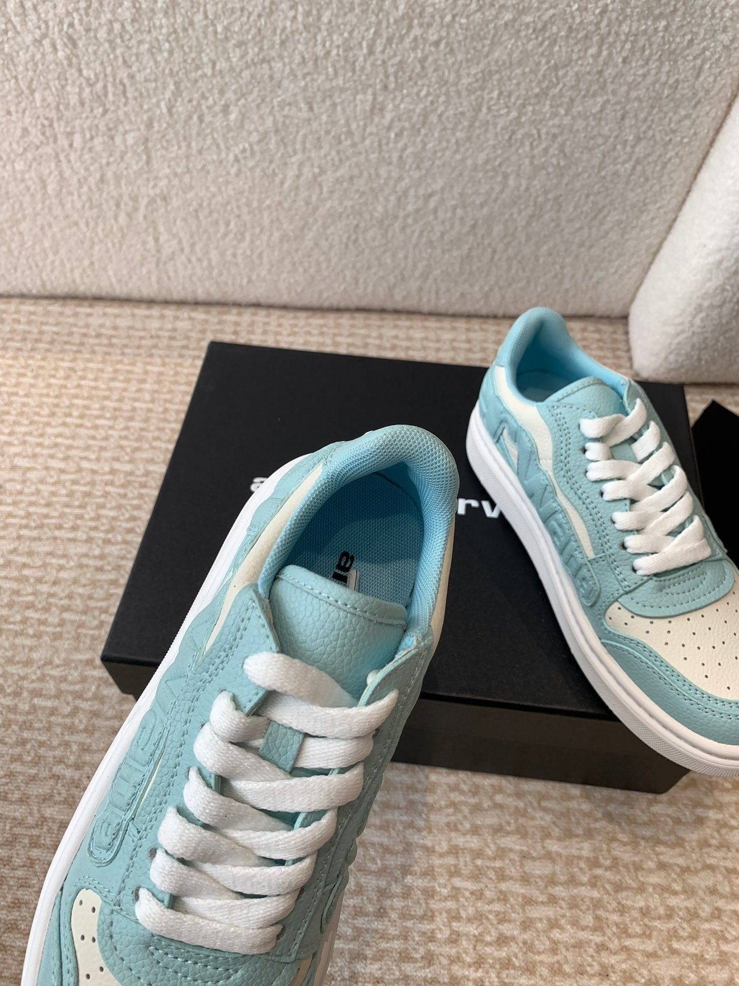 SNEAKER WITH LOGO IN SKY BLUE MIX BEIGE PUFF PEBBLE LEATHER